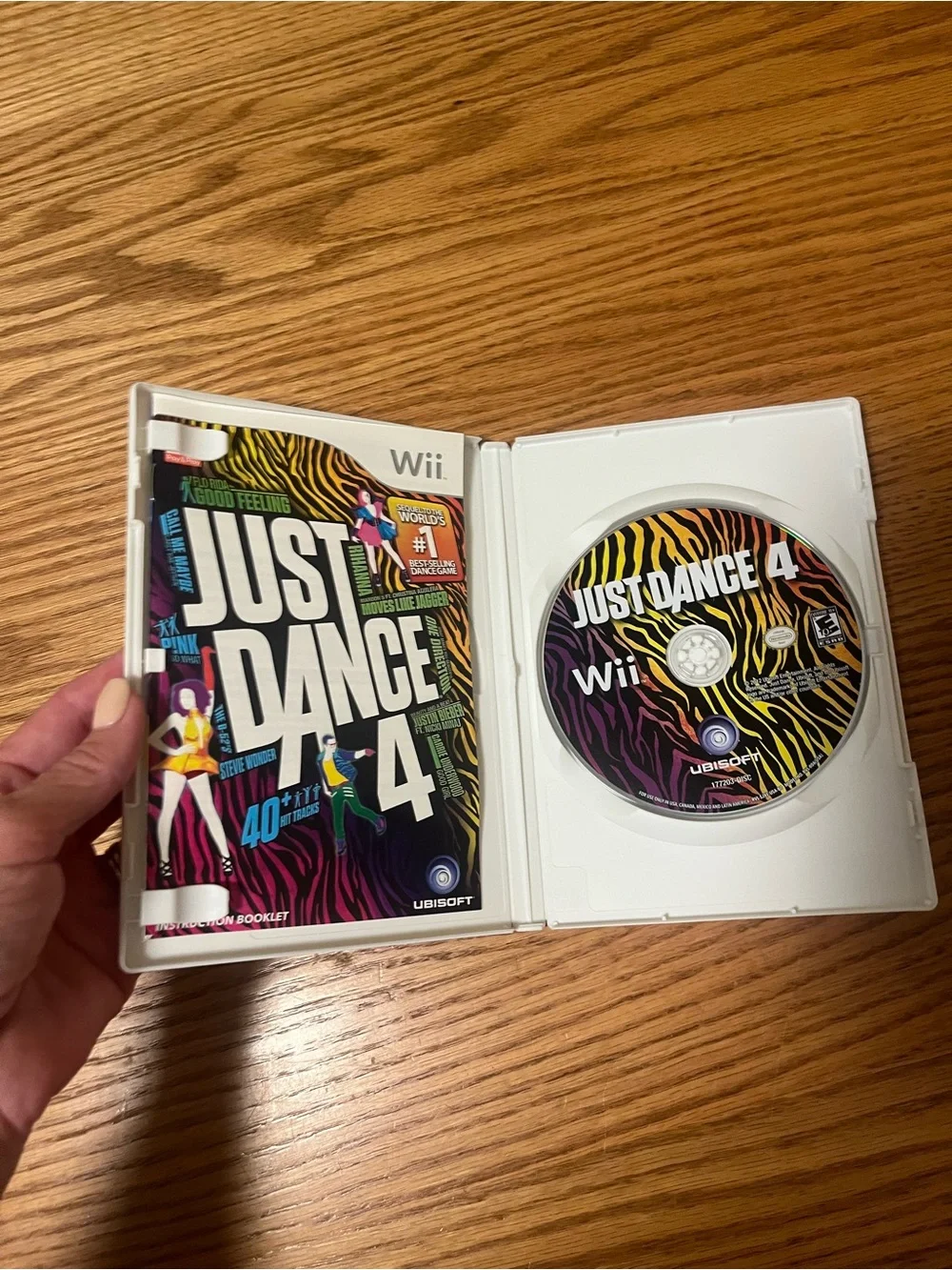 Ubisoft Just Dance 4 Nintendo Wii Music & Dance Party Multiplayer Manual